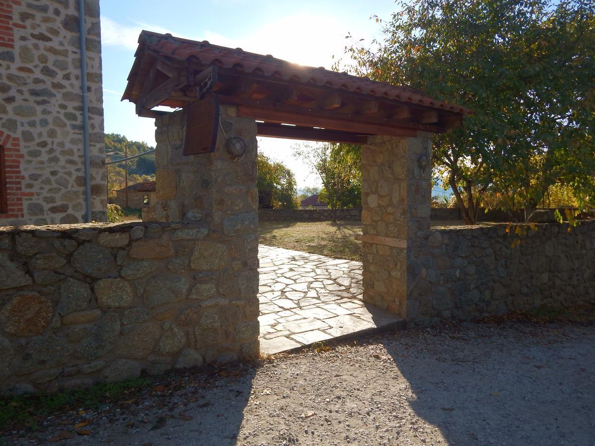 Lemos Ξενώνας Αριάδνη - Guesthouse Ariadni מראה חיצוני תמונה